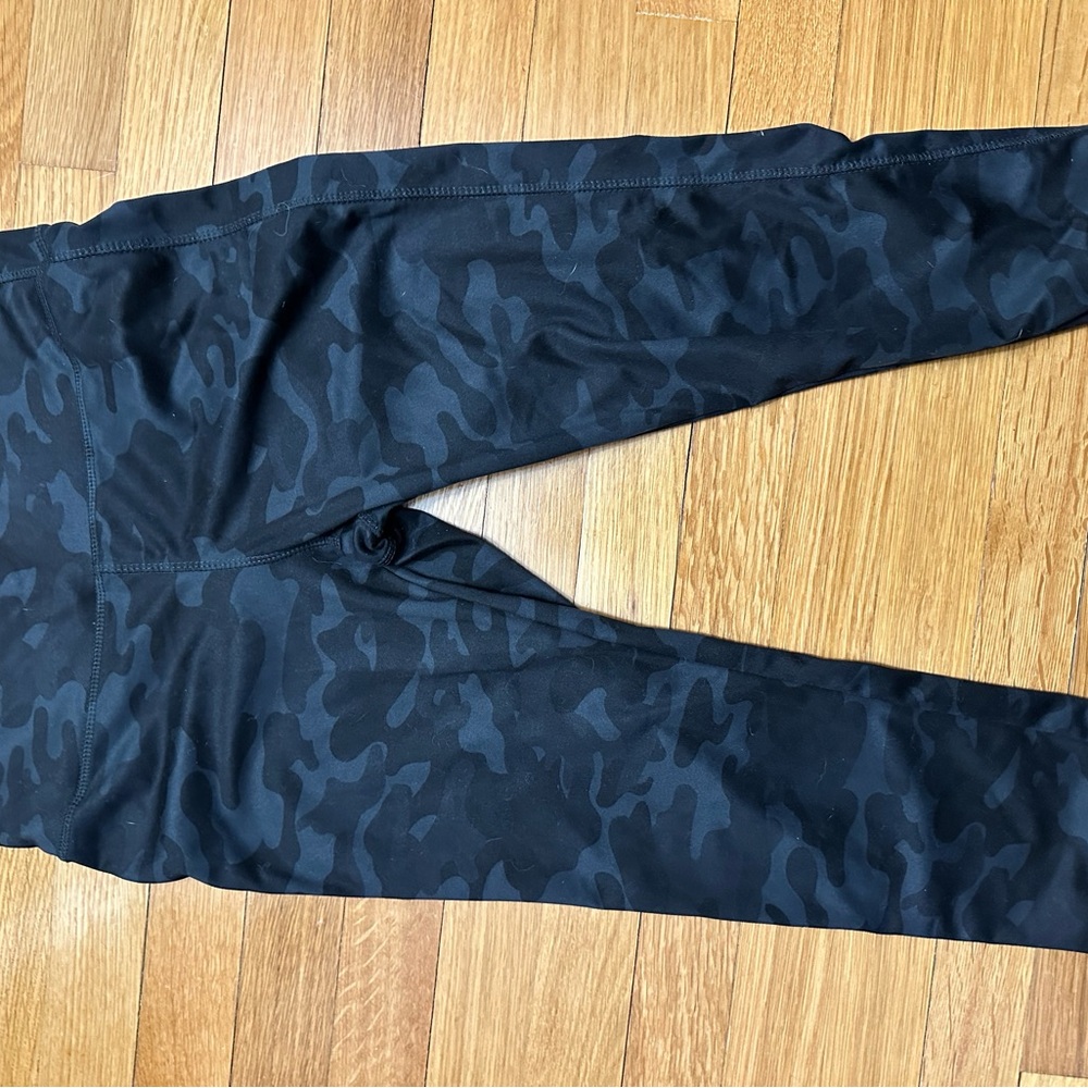 Danskin Camouflage Leggings